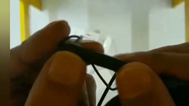 Original Samsung Earphone 3.5mm Unboxing смотреть онлайн