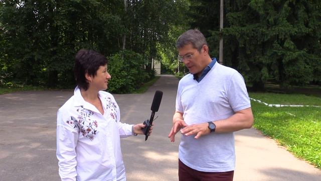 Глава округа Красногорск Радий Хабиров - о магазине инвестроектов и рождении сына смотреть онлайн