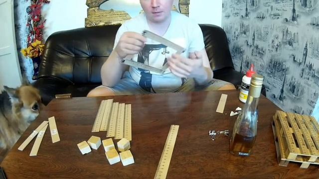 Как сделать отличный подарок Подставка из линеек DIY смотреть онлайн