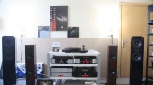 Q Acoustics Concept 500 @SimAudio Moon NEO 330A @SIM Audio Moon NEO 260D