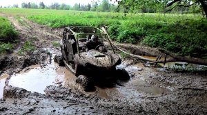 Maverick 1000 Xds in the mud