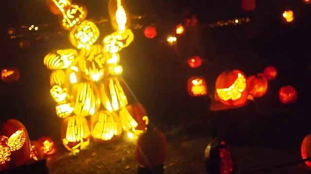 Музыка Хэллоуин смотреть онлайн