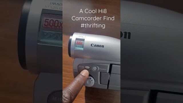 A cool Hi8 camcorder find. #thrifting смотреть онлайн