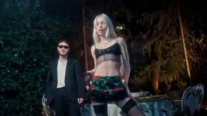 Doğu Swag & Aleyna Tilki -Bir Gün Ol Yerimde