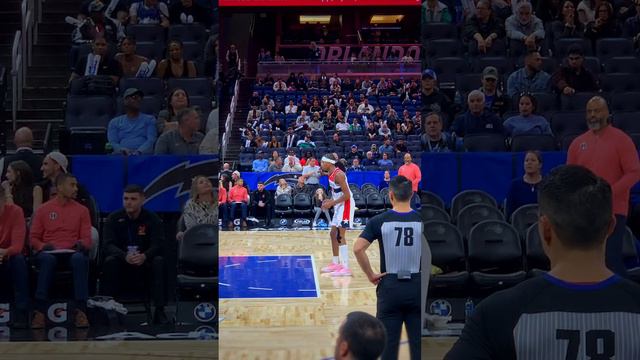 Bilal Coulibaly's free throws at Kia Center, with Caleb Houstan & Chuma Okeke below net! 🏀👀