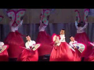 Корейский танец с веерами