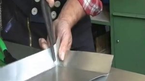 Монтаж фальцевой кровли. Линиегибы.