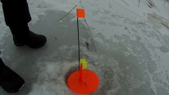 Зимняя рыбалка.Щука.Астраханская обл.с.Житное 27 декабря 2016 смотреть онлайн