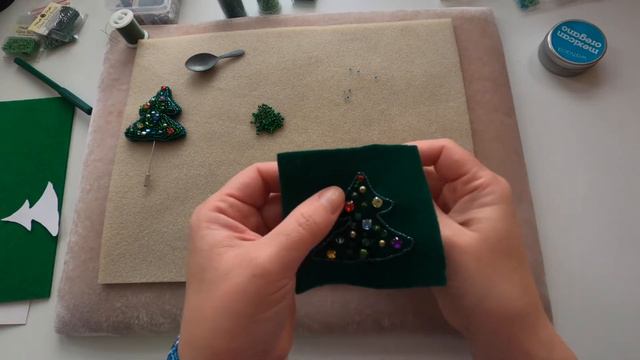 Christmas Tree Brooch. Tutorial смотреть онлайн