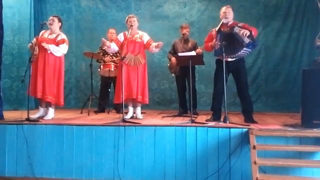 Пусть играет русская гормонь у нас в селе Георгиево все кто были остались довольны(3) смотреть онлайн