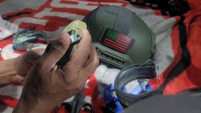 walkers razor on tactical helmet with Amazon Chinese ops core installation смотреть онлайн