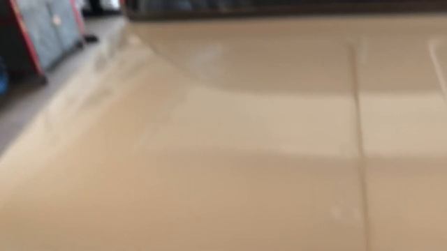 Газовый упор на крышку багажника ваз 2106