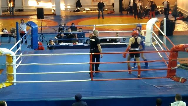 Бой  Салманова Низами и Кожевникова Андрея