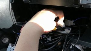 Nissan NV200 radio head unit installation