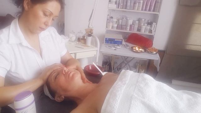 Массаж лица пластическй.Косметолог Анжелика Шандра смотреть онлайн