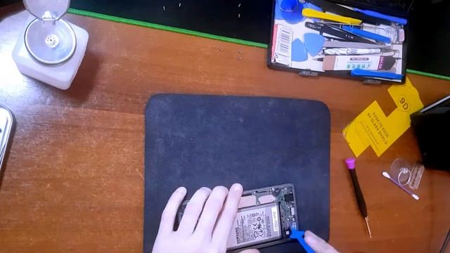 Samsung S10 - Замена микрофона смотреть онлайн