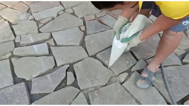 Как сделать парковку и дорожки из натурального камня