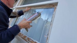 Герметик для старых окон. Глазировка по-американски. Влог экспресс 2.12.2019