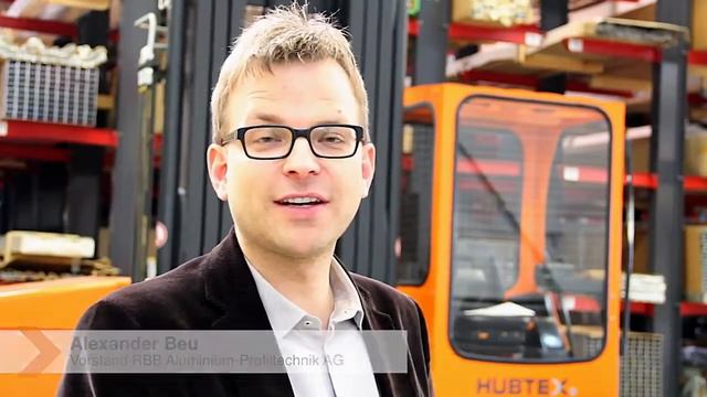 Многоходовой трехколесный электропогрузчик DS 27 для работы с алюминиевым профилем