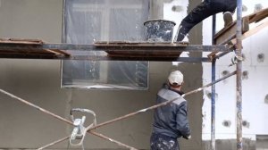 Как выполнить базовый армирующий слой на фасаде дома, мастер класс от профессиональной бригады СФТК