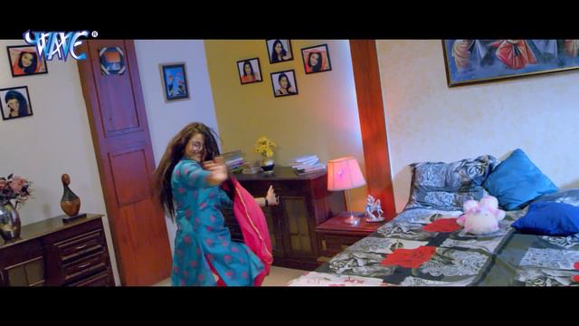 घड़ी में 8 - Rishabh Kashyap, Tanu Shree - Dulhan Hum Le Jayenge - New Bhojpuri Movie Song смотреть онлайн