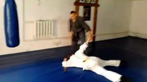 Шоринджи рю кэмпо каратэ  Защита от ножа