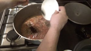Муж готовит ПЛОВ ИЗ ГОВЯЖЬИХ РЁБРЫШЕК
