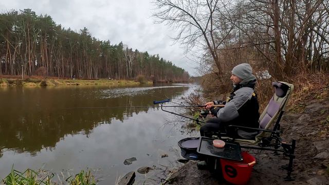 Как найти точку ловли на фидер? / Поиск рыбного места / Промер дна фидером / Маркерный груз смотреть онлайн