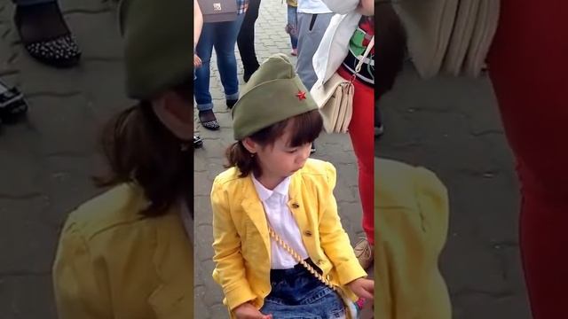 Видео для детей: АКВАГРИМ - Как наносить. Мастер-класс фейерверк и флаг России!!!
