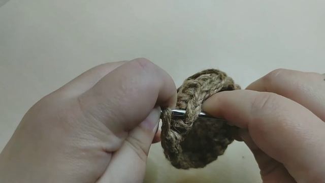 Ваза и подставка для карандашей крючком из джута | Jute crochet vase and pencil holder