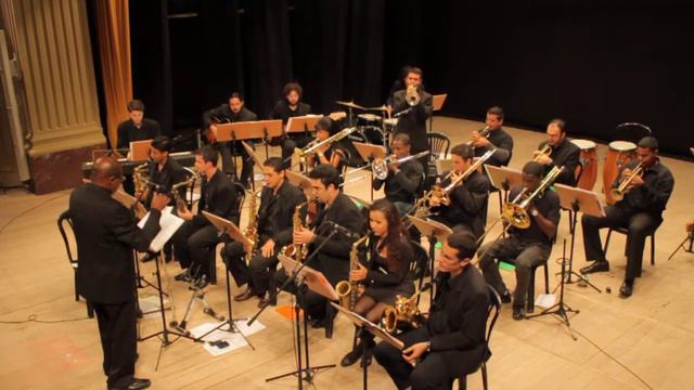 Passo de Anjo - FAMES JAZZ BAND смотреть онлайн