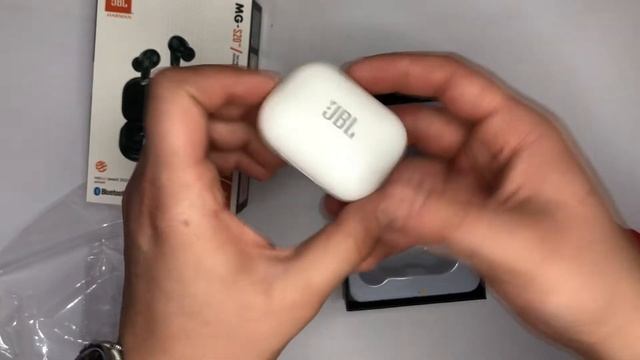 Видео обзор: Беспроводные bluetooth наушники вкладыши JBL MG-S20 с микрофоном и кейсом. Цвет: белый
