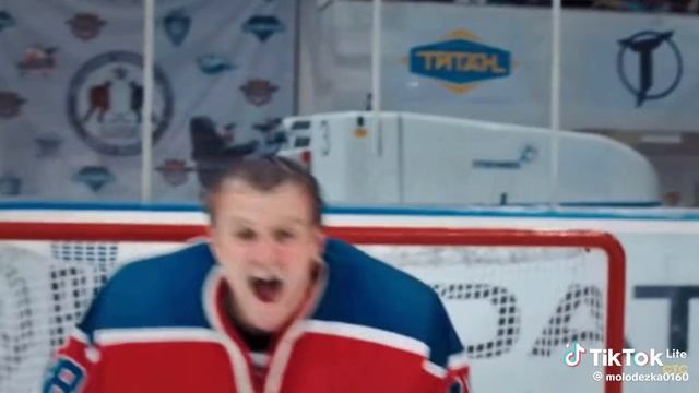 "Молодёжка"