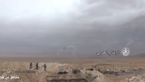 МИ-24 ВКС РФ и ВВС Сирии около Пальмиры