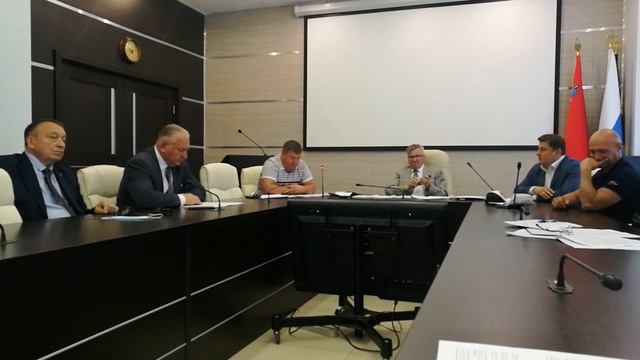 18.08.2020 :: Заседание депутатской комиссии по ЖКХ — Положение по УЖКХ и ржавая вода на Горшина, 1 смотреть онлайн