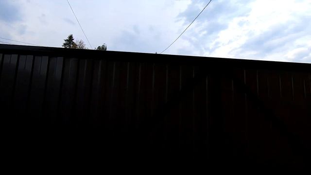 Появились откатные ворота и парковка перед домом. смотреть онлайн