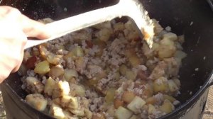 Картошка с фаршем в казане