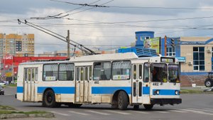 Троллейбус ЗиУ-682 КВР БТРМ-4002. Покатушки по Барнаулу.