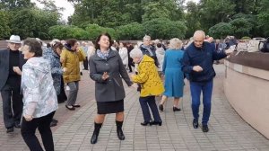 "А он летал на кукурузнике..."