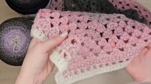 YarnArt Flowers Merino / Обзор пряжи #вязание #шальспицами #вязаниекрючком