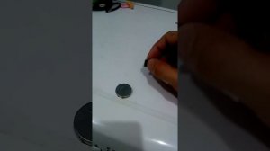 Магнит с одним полюсом,(это реально)