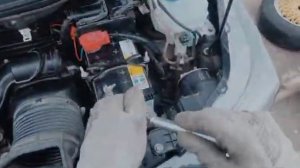 снятие передних стоек Honda n-wgn