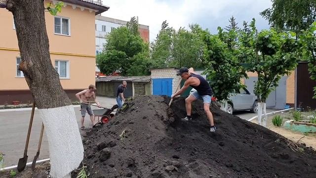 Планировка участка под детскую площадку.