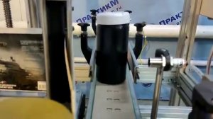 Нанесение этикетки на банку (влажные солфетки world of tanks)укупоривание крышки флип-топ