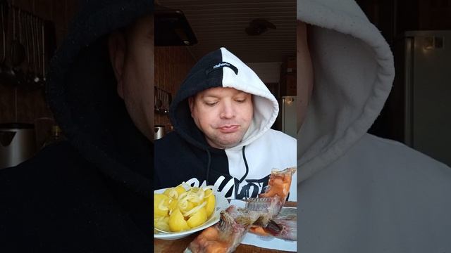 ОБЖОР лещ вяленый/еда/обед/перекус/мукбанг