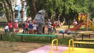 Ростовая кукла на детском празднике