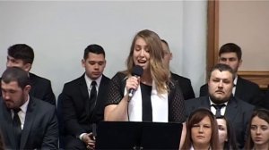 Жизнь летит вперед без остановок