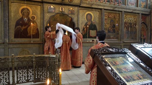 РАДОНИЦА. Божественная литургия. Панихида смотреть онлайн