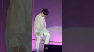 Мой любимый Чонгук! Без него пропадаю я!


,