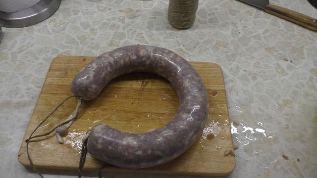 Колбаса копченая она же сыровяленая